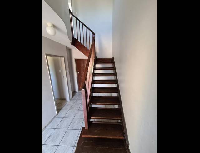 3 BEDROOM APARTMENT FOR SALE IN SASOLBURG CENTRAL